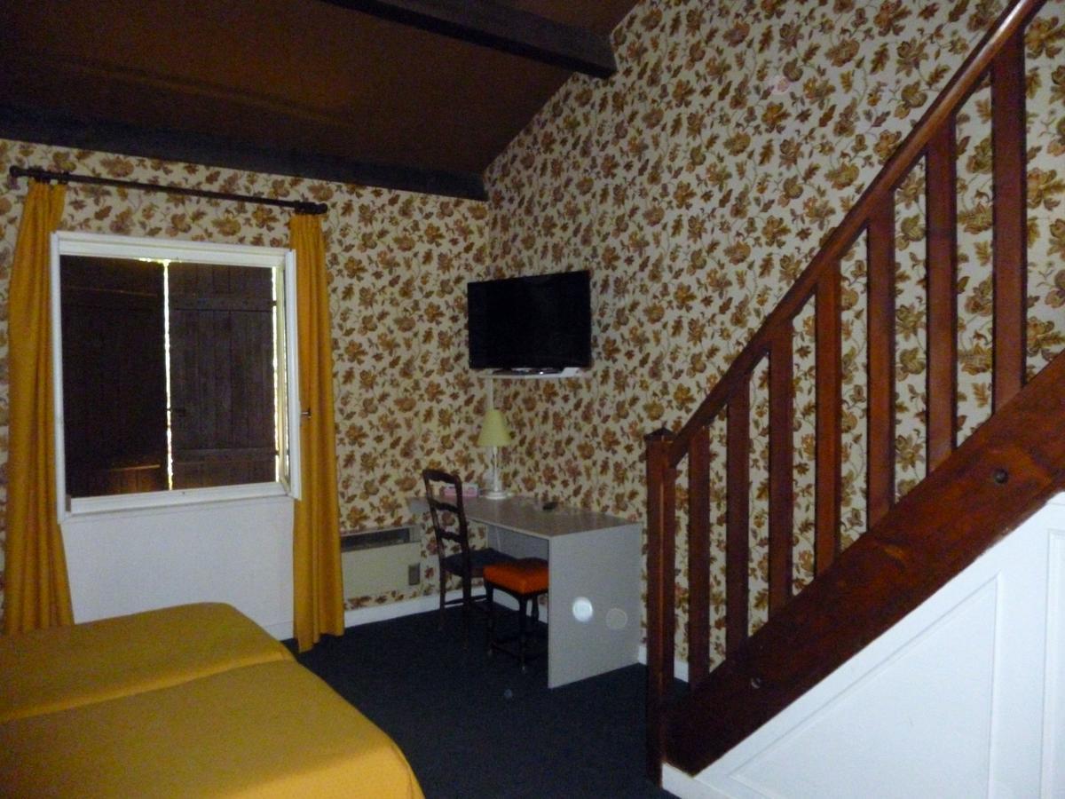 Hotel Restaurant Du Moulin De Barette Blavozy المظهر الخارجي الصورة