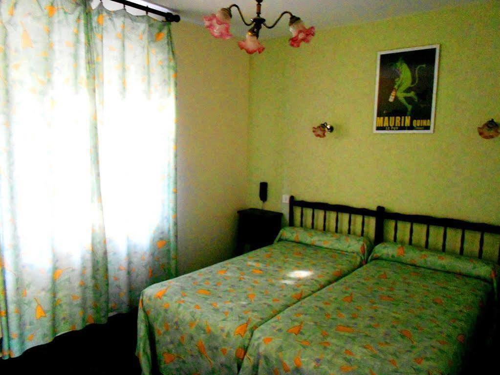 Hotel Restaurant Du Moulin De Barette Blavozy المظهر الخارجي الصورة